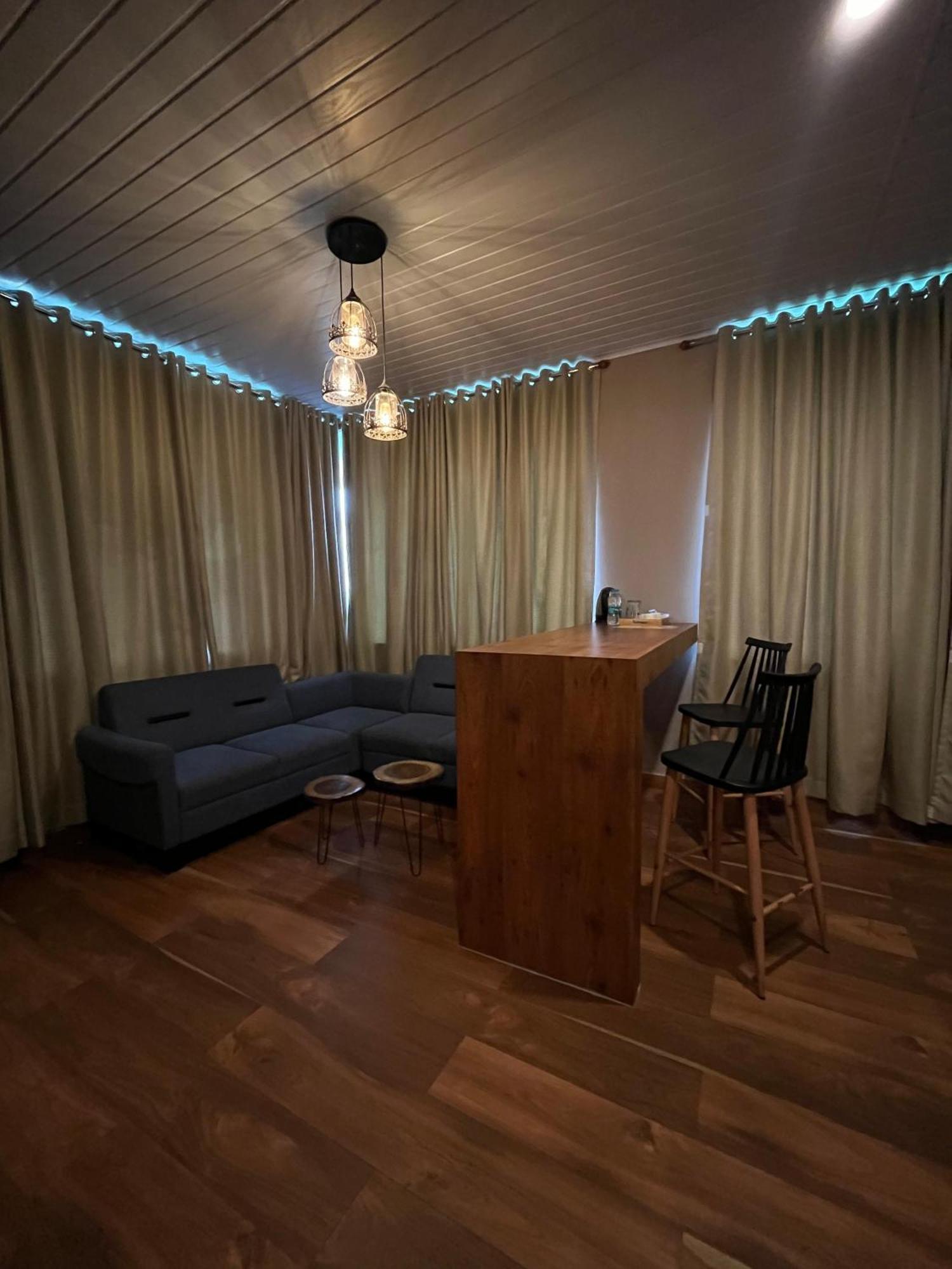 Misty Courtyard Resort تشيناكانال المظهر الخارجي الصورة